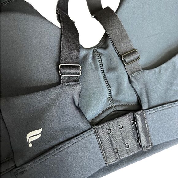 Fabletics On-The-Go Midi Medium Impact Sports Bra black size small - Picture 3 of 10